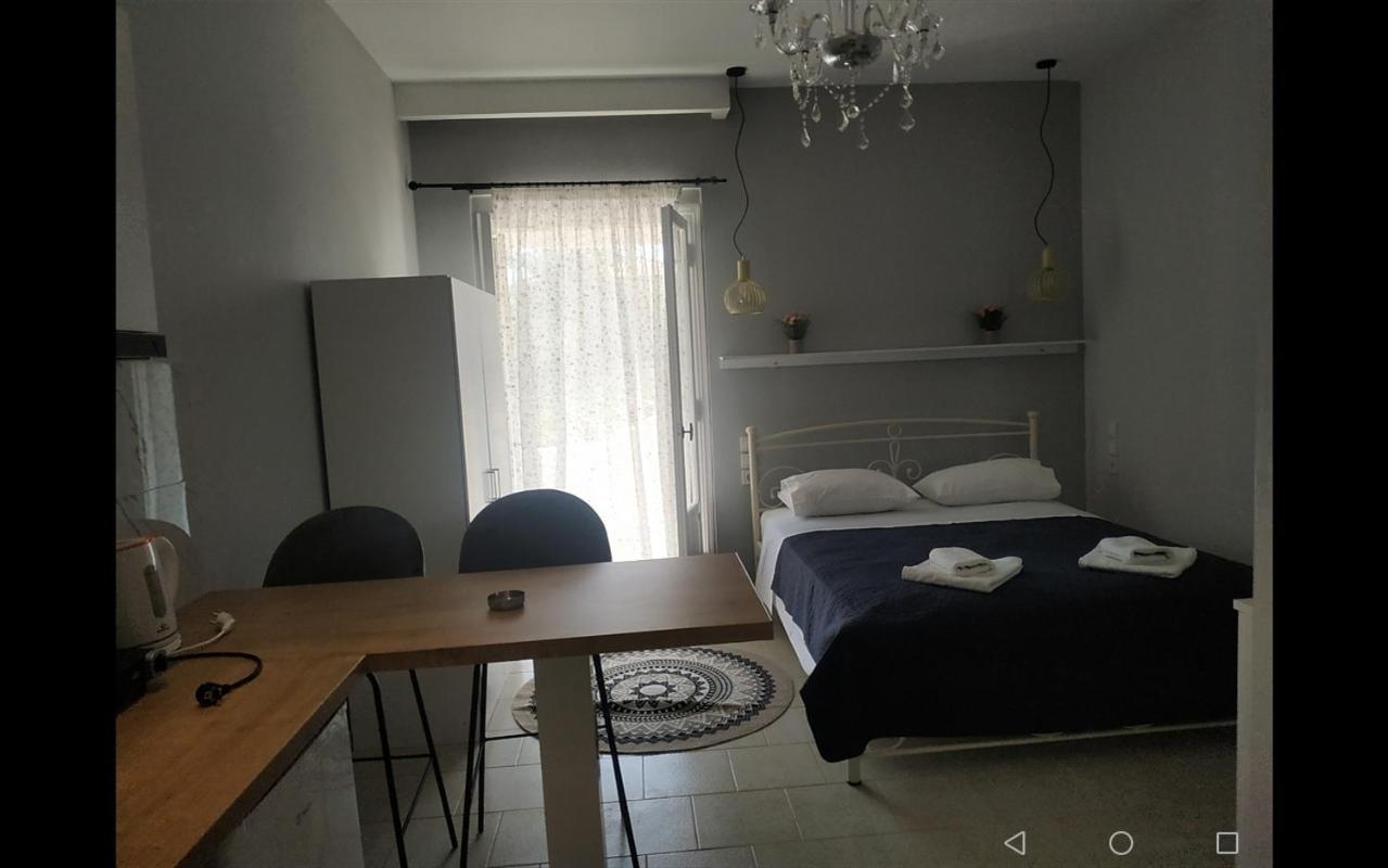 Appartamento Elthimias2 Poros Town Esterno foto