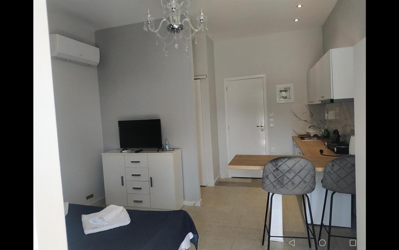 Appartamento Elthimias2 Poros Town Esterno foto